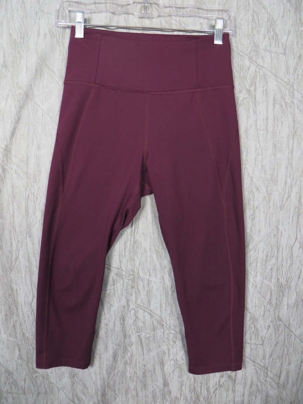Girlfriend Collective Womens S Burgundy High Rise Compressive Capri Leggings